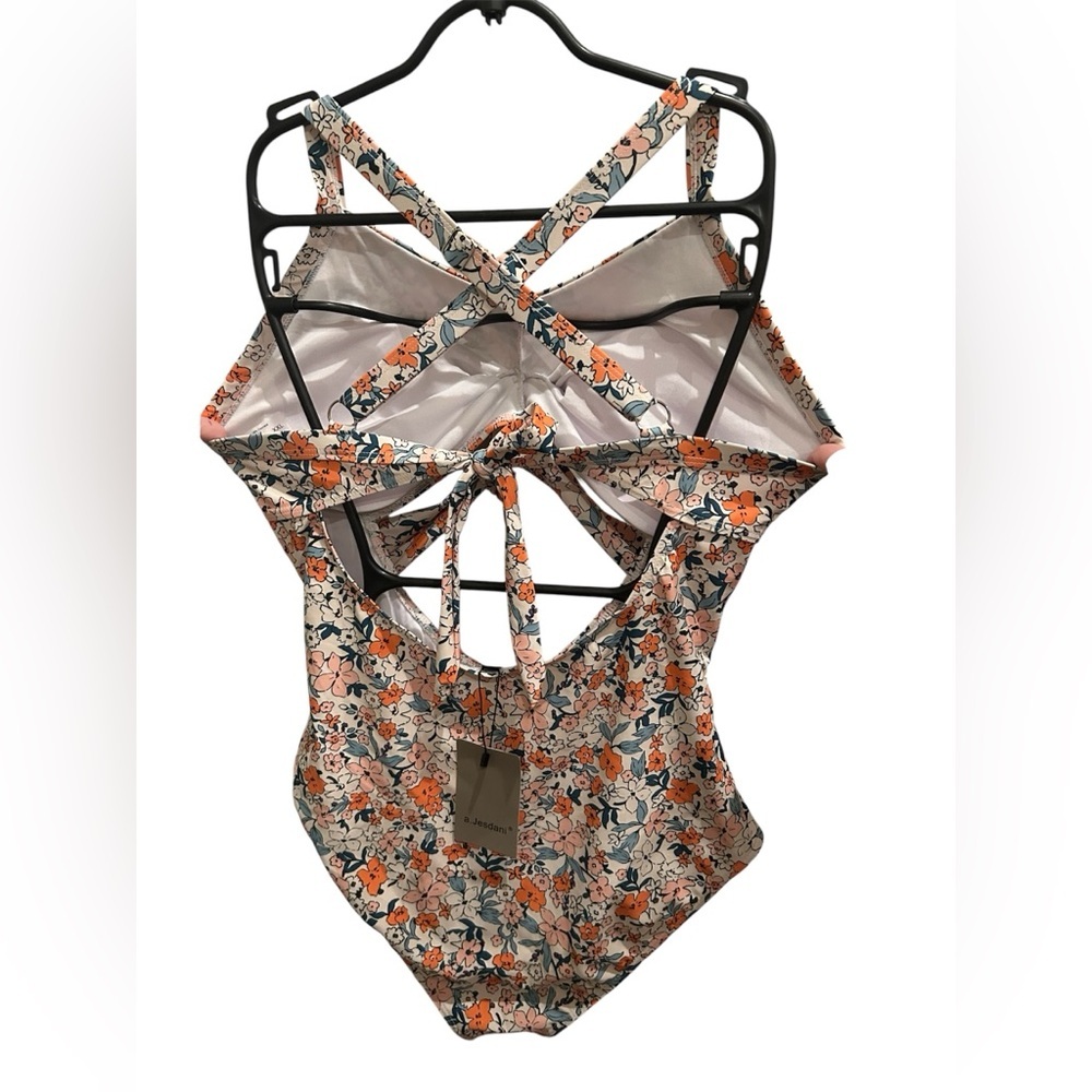 🌺 a.Jesdani Floral Cutout One‑Piece Swimsuit – XXL – Tummy Control, Push‑Up - Picture 4 of 9